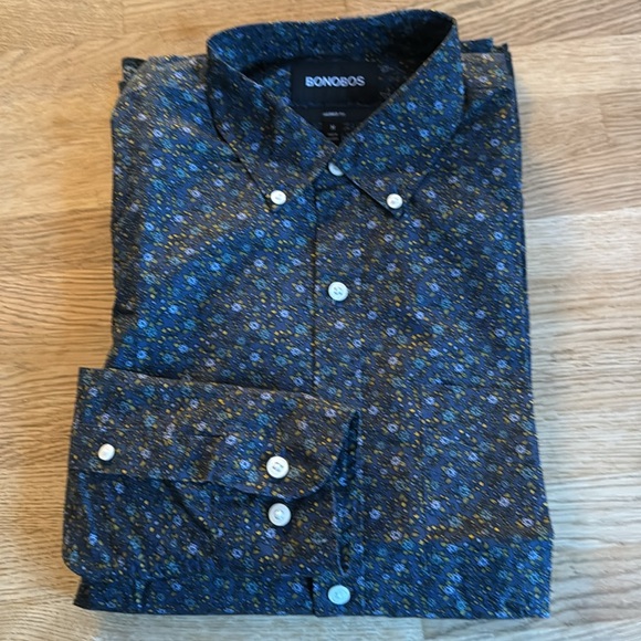 Bonobos Washed Button Down in Blue Fox Floral size Medium Tailored - Picture 2 of 8